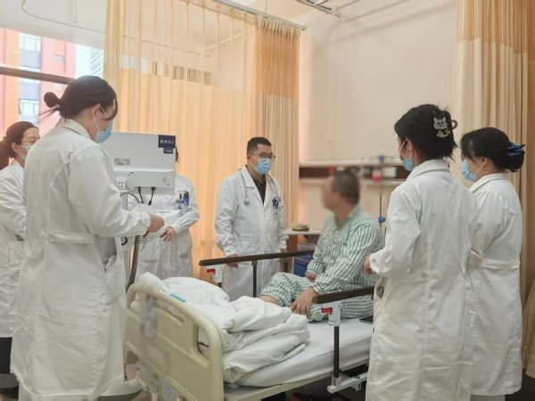 钱程策略 三级医院标准社区收费价格，闵行率先探索“联合病房”